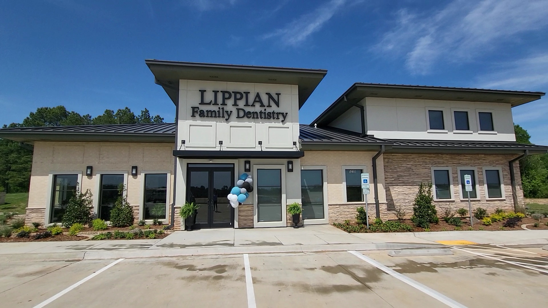 Location Lippian family dentistry Texarkana, TX